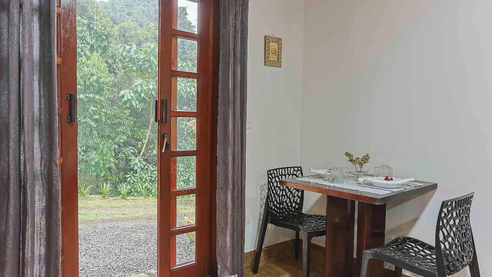 Lindos Estudios Em Campos Do Jordao - Vae 0*,  Brazil