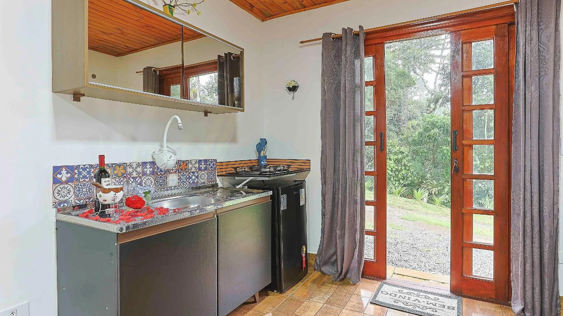 Lindos Estudios Em Campos Do Jordao - Vae